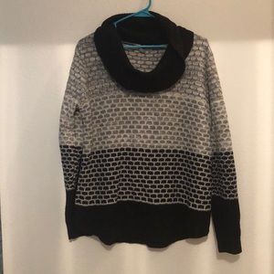 NWOT by Design Lg sweater